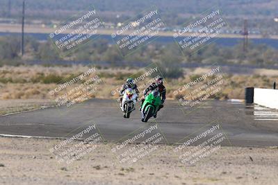 media/Dec-18-2022-SoCal Trackdays (Sun) [[8099a50955]]/Turn 2 (950am)/